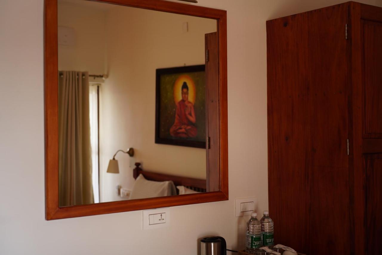 Buddha Beach Hotel Ковалам Экстерьер фото